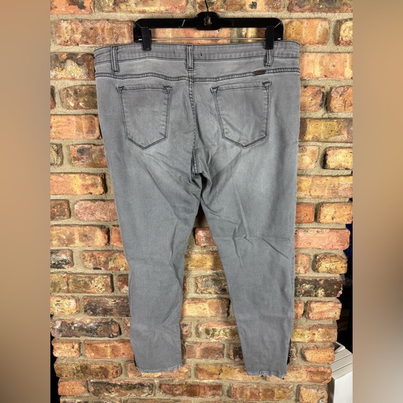 Kancan Whitley Skinny Jean with Ankle Zipper 2XL - Picture 3 of 4